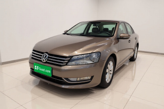 大众 帕萨特 2015款 1.8TSI DSG尊荣版