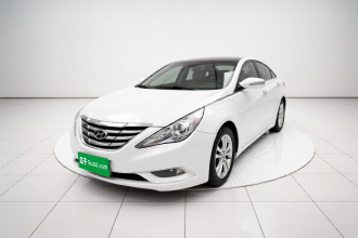 现代 索纳塔 2011款 2.0L 自动豪华版