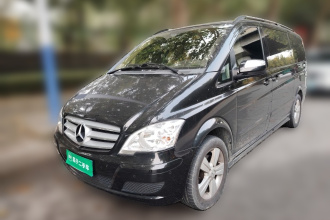 奔驰 唯雅诺 2013款 3.0L 舒适版