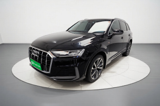 奥迪Q7 2022款 55 TFSI quattro S line运动型
