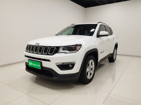 Jeep 指南者 2020款 220T 自动精英版