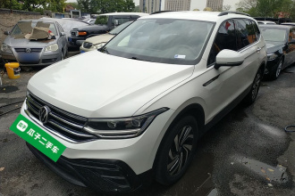 大众 途观L 2022款 330TSI 自动两驱舒享版