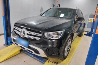 奔驰GLC 2020款 改款 GLC 260 L 4MATIC 动感型