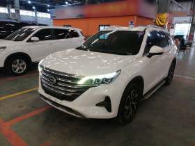 广汽传祺 传祺GS5 2019款 235T 自动豪华版