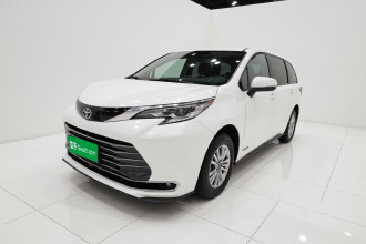 丰田 赛那SIENNA 2021款 2.5L混动 尊贵版
