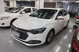 雪佛兰 科鲁泽 2022款 320 自动悦享天窗版