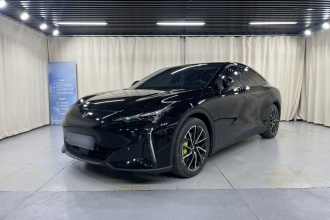 ARCFOX极狐 极狐 阿尔法S5 2025款 改款 668MAX神行版 200kW