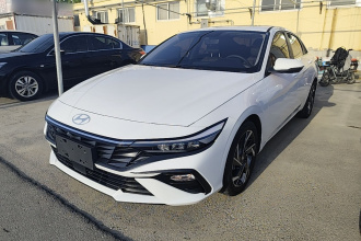 现代 伊兰特 2023款 1.5L CVT GLX精英版