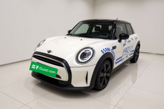 MINI 2023款 1.5T COOPER 艺术家 五门版