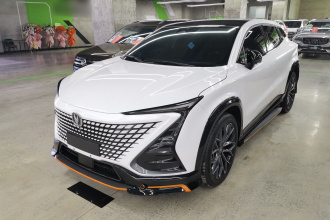 长安UNI-T 2022款 1.5T 运动版 尊贵型