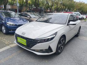 现代 伊兰特 2022款 1.5L CVT GLX精英版