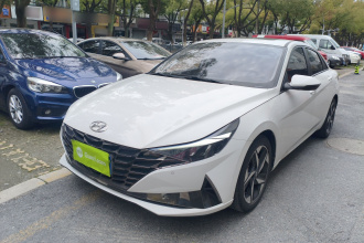 现代 伊兰特 2022款 1.5L CVT GLX精英版