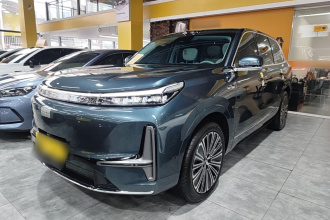 吉利银河 银河M9 2025款 210km 四驱领航版