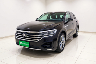 大众 途锐 2021款 3.0TSI 锐享版 经典运动套装