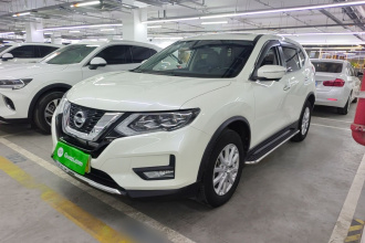 日产 奇骏 2022款 改款 2.0L 两驱智联臻享版
