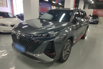 长安CS75 PLUS 2022款 第二代 1.5T 自动尊贵型