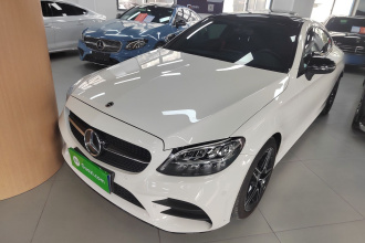奔驰C级(进口) 2022款 改款 C 260 轿跑车