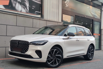 林肯 冒险家 2024款 2.0T 四驱尊耀版