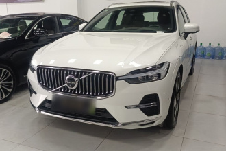 沃尔沃XC60新能源 2025款 插电式混动 长续航四驱智雅豪华版