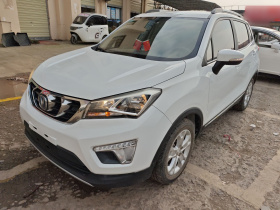 长安CS15 2016款 1.5L 手动时尚版