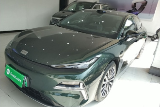 吉利银河 银河星耀8 2025款 130km EM-P 星舰版