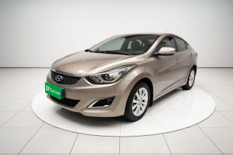 现代 朗动 2016款 1.6L 手动尊贵型