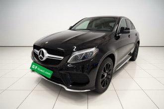 奔驰GLE轿跑 2017款 GLE 320 4MATIC 轿跑SUV