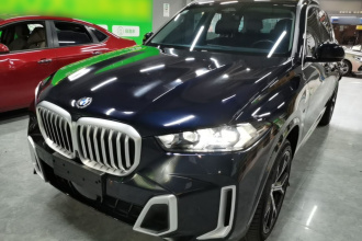 宝马X5 2023款 xDrive 30Li 尊享型M运动套装