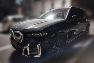 宝马X5 2023款 xDrive 30Li M运动套装
