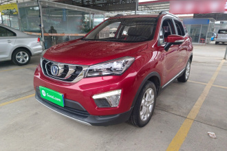 长安CS15 2016款 1.5L 手动时尚版