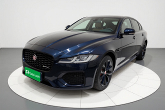 捷豹XFL 2021款 XFL 2.0T P250 四驱曜黑运动版