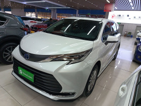 丰田 赛那SIENNA 2023款 2.5L混动 舒适版