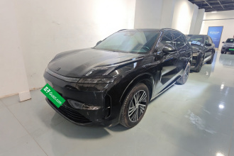 领克08 EM-P 2025款 120km 长续航Halo