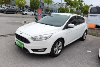 福特 福克斯 2015款 两厢 1.6L 自动舒适型