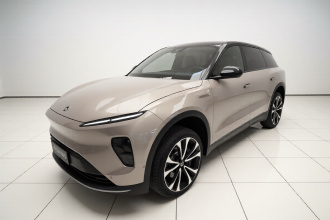 蔚来ES8 2023款 100kWh 签名版