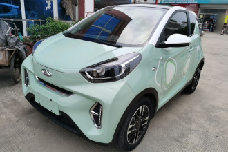 奇瑞QQ 小蚂蚁 2022款 甜粉款 半糖版 磷酸铁锂 29.2kWh 30kW 301km