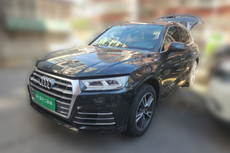 奥迪Q5L 2018款 45 TFSI 尊享时尚型 国VI