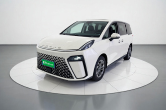 上汽大通MAXUS 大通G70 2024款 2.0T 自动奢享版 7座