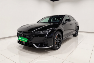 岚图汽车 岚图追光 2024款 PHEV 四驱超长续航旗舰版