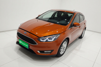 福特 福克斯 2017款 两厢 EcoBoost 180 自动精英型