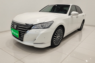 丰田 皇冠 2018款 2.0T 运动版