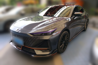 长安UNI-V 2023款 1.5T 运动版