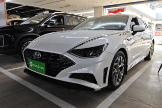 现代 索纳塔 2020款 270TGDi DCT GLS精英版