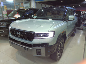 方程豹 豹8 2025款 智勇旗舰版 7座