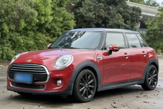 MINI  1.5T COOPER 先锋派 五门版