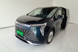 别克 世纪 2023款 2.0T 四座私享版