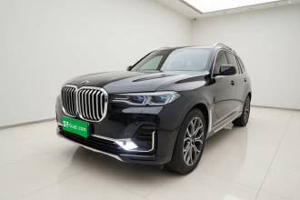 宝马X7 2021款 改款 xDrive40i 尊享型豪华套装
