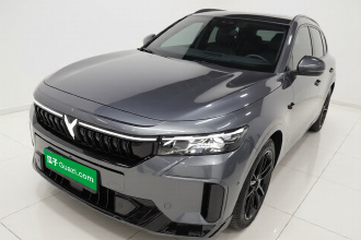 岚图汽车 岚图FREE 2025款 318 259km 四驱探索版