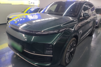 理想汽车 理想L9 2025款 Ultra 智能焕新版