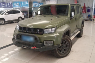 北京越野BJ40 2021款 2.0D 自动四驱刀锋英雄版侠客型（前后电控锁）